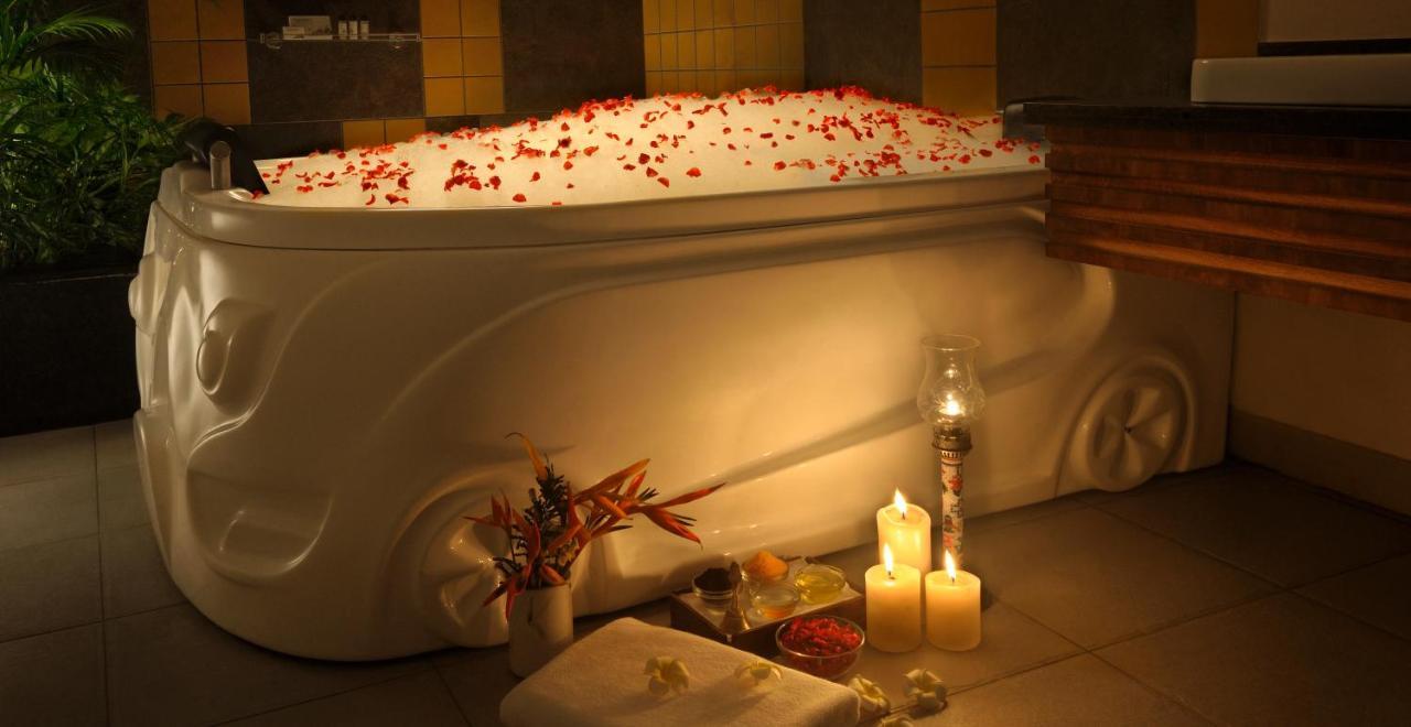 อมันวนา สปา รีสอร์ต - โคออร์ก Hotel กูชาลนาการ์ ภายนอก รูปภาพ